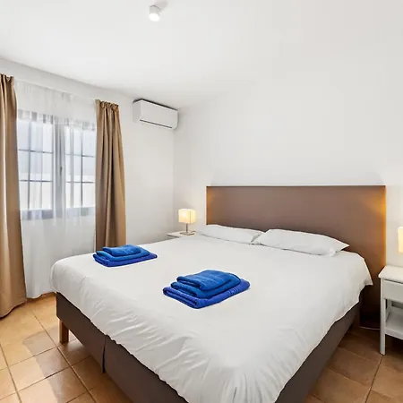 Lanzarote Volcan 7 *