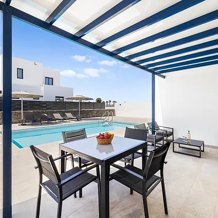 Villa Lanzarote Volcan 7 *